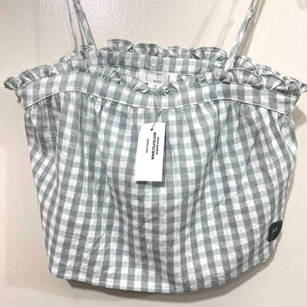 Gingham crop top